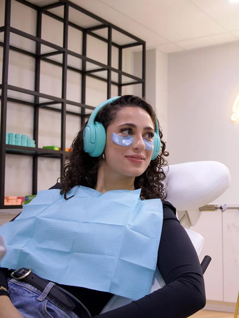 patient experiencing the Whitening Bar at Flossy Dentistry & Hygiene Clinic